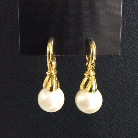 Vintage AVON “3 looks in 1” earrings - Picture 2 of 7